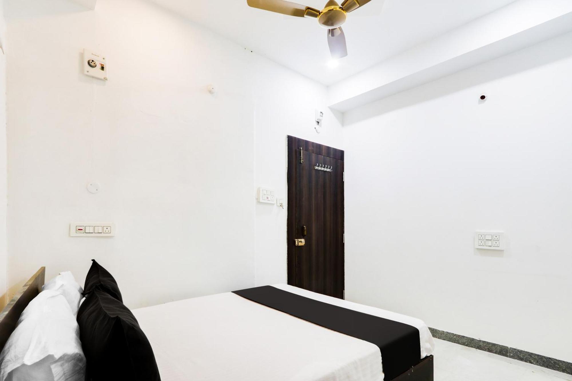 Hotel O City Inn Luxury Rooms Warangal Bagian luar foto